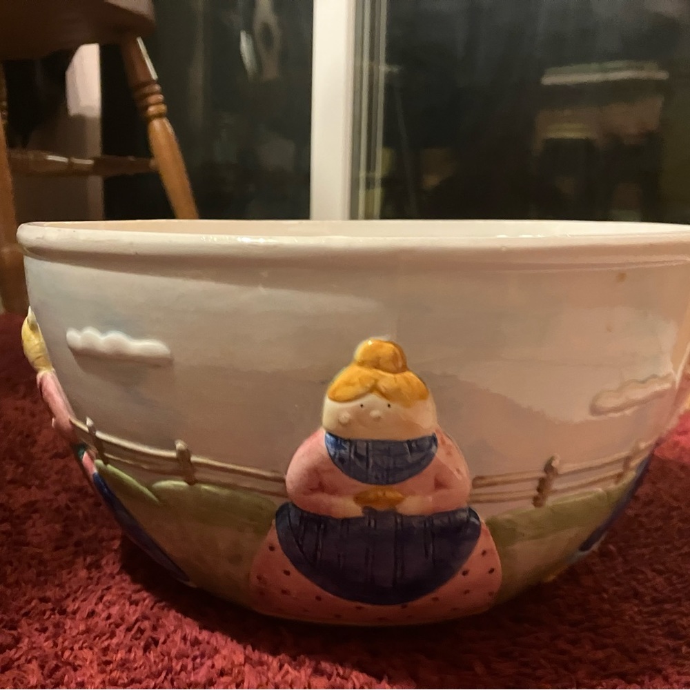 Large bowl.